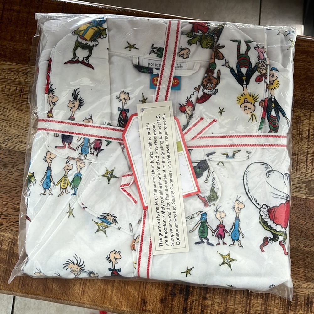 Pottery barn the grinch mens flannel pajama set size medium